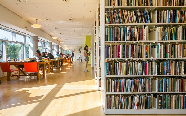 Libraries Welcome Writers in Residence