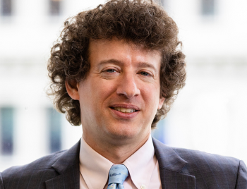 Roger Schonfeld headshot